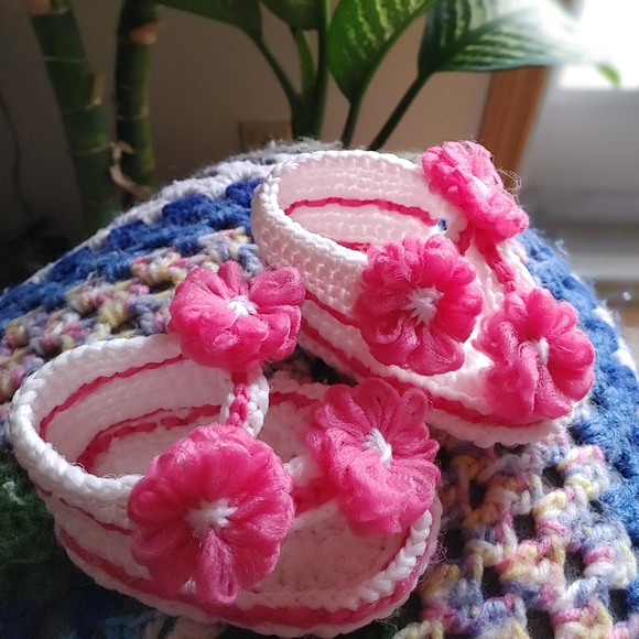 Baby Slipper - Picture 6 of 6